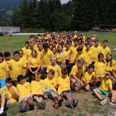 8a34fd5e-a460-40ce-b05f-b2822335bfde.jpg