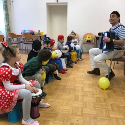 789f5b33-1a89-487a-8d1e-2c26b6f6bcb6.jpg